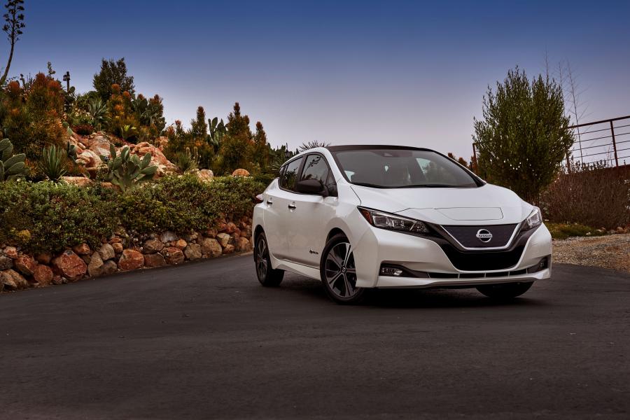  Nissan Leaf 2018 года  (NA) (фото 19 из 104)